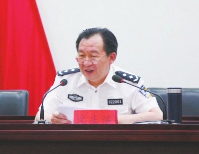 郑州市公安局局长 任长霞的人物经历